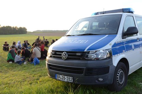 Asylbewerber aus der Türkei und Syrien bei Polizeikontrolle in Sachsen