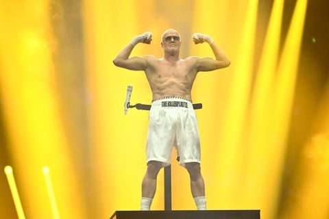 Graue Haare, grauer Bart, Topfit, ehrgeizig wie eh und je: Stefan Raab beim Comeback