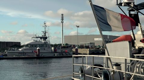 Schiffe der französischen Gendarmerie Nationale im Hafen von Boulogne sur Mer.