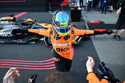 McLaren-Pilot Oscar Piastri jubelt in der Formel 1