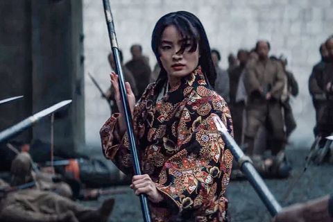 Edle Mariko will sich in "Shogun" den Weg aus der Festung erkämpfen.