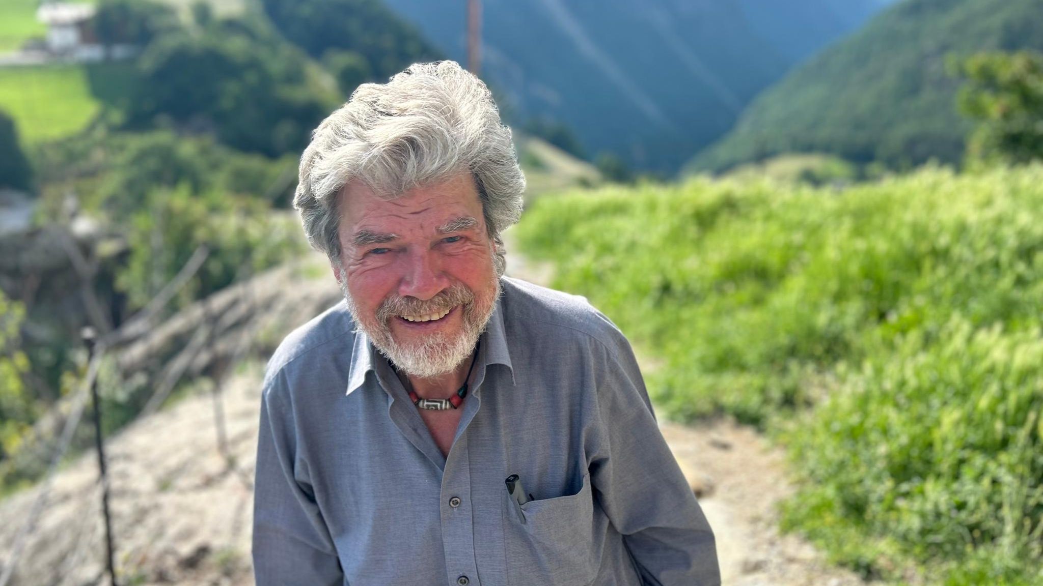 Reinhold Messner in der Natur