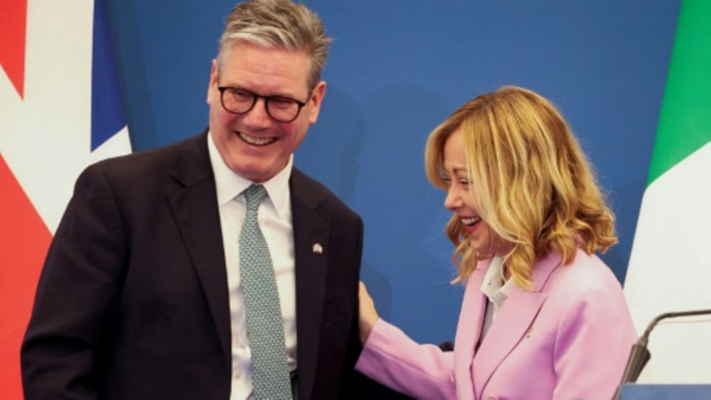 Keir Starmer mit Giorgia Meloni