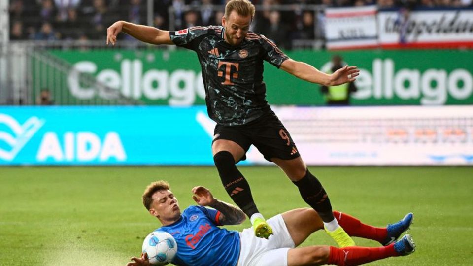 In Kiel war der dreifache Torschütze Harry Kane nicht aufzuhalten. Foto: Gregor Fischer/dpa