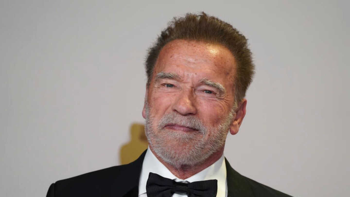 Arnold Schwarzenegger receives honorary doctorate from Berlin University