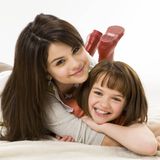 Selena Gomez mit Joey King