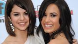 Selena Gomez mit Demi Lovato