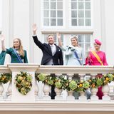 Und auch der Bruder des Königs, Prinz Constantijn, und dessen Frau Prinzessin Laurentien ließen sich feiern