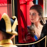 Im Herbst wird Prinzessin Alexia nach London ziehen, um am dortigen University College Sozialwissenschaften zu studieren. Für die niederländischen Royals ist es nicht der erste Abschied: Alexias große Schwester Amalia verbrachte kürzlich aus Sicherheitsgründen ein Jahr in Spanien, ihre kleine Schwester Ariane lebt in einem Internat in Italien.