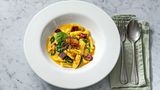 Gnocchi mit Roter Bete in Kokos-Chili-Sauce