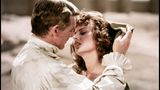 Cary Grant machte Sophia Loren am Ende der Dreharbeiten zu "The Pride & the Passion" (Stolz und Leidenschaft) einen Heiratsantrag . Grant war 52 und Sophia gerade 22. Obwohl sie seinen Antrag ablehnte, blieben sie Freunde