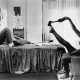 Die Loren trat in aufwendigen Historienschinken wie "El Cid" (1961) und "Der Untergang des Römischen Reiches" (1964) auf. Ihren Ruf als exzellente Schauspielerin begründeten die neorealistischen Filme von Vittorio De Sica – wie "Zwei Frauen" (1960), für den sie einen Oscar gewann, und "Gestern, heute und morgen" (1963) mit Marcello Mastroianni