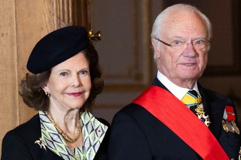 Königin Silvia wird zur Beerdigung ihrer Schwägerin in Belgien von ihrem Ehemann, König Carl Gustaf, sowie ihren Kindern Victo