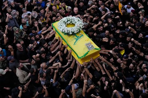 Seit der Pager-Explosionen im Libanon laufen die Ermittlungen. Die Wut steigt, und auch der israelische Verteidigungsminister Gallant spricht von einer "neuen Phase des Krieges".