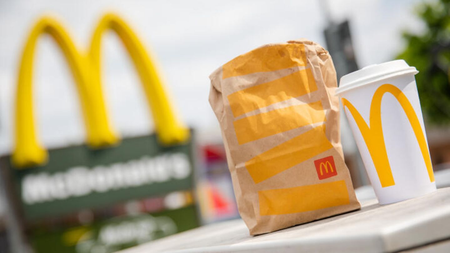 McDonald's, Nordsee und Co.: Wieso Fast-Food-Fans dieser Tage vor verschlossenen Türen stehen könnten