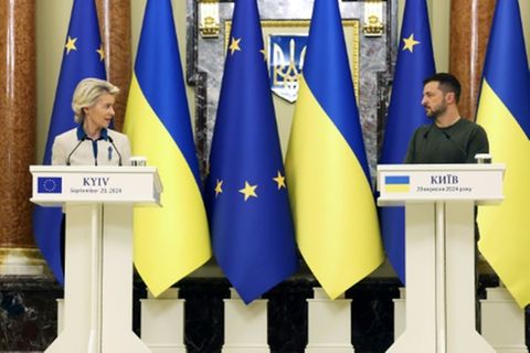 Von der Leyen und Selenskyj bei Pressekonferenz