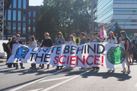 "Vereint hinter der Wissenschaft", bleibt wohl das wichtigste Motto bei Fridays for Future
