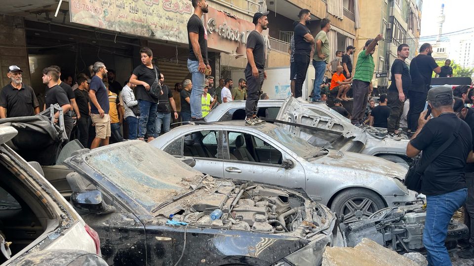 After Israel's airstrike: Videos show extent of destruction in Beirut