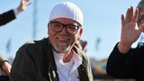 Sein "Anton aus Tirol" dürfte als Partyhit auch weiterhin auf dem Oktoberfest laufen. DJ Ötzi ließ es sich nicht nehmen, am ersten Tag der Wiesn gleich mal vorbeizuschauen
