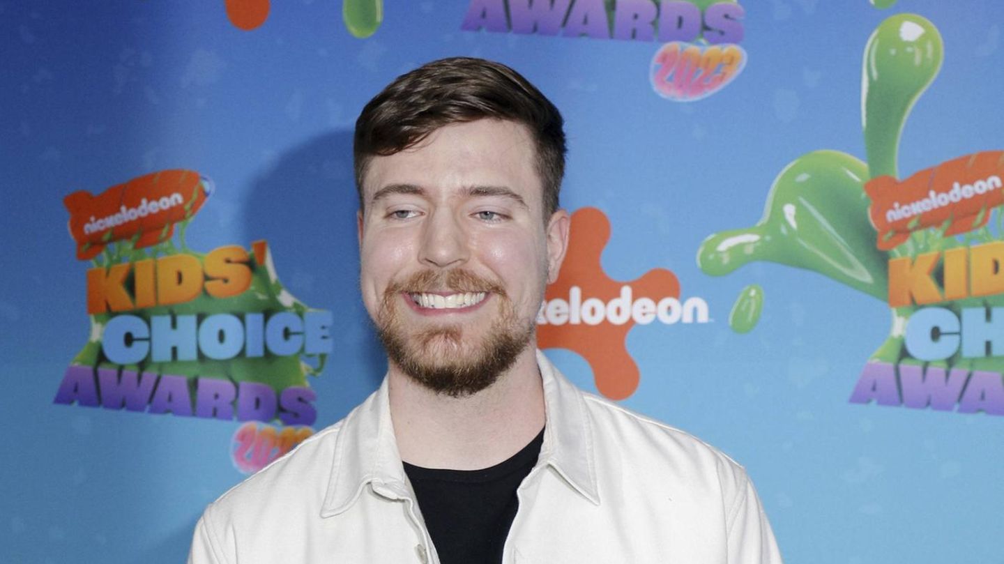 MrBeast: Candidates sue Youtuber for sexual harassment