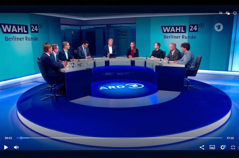 Inzwischen acht Parteien am Tisch der "Berliner Runde" – die meisten sind gegen die Ampel-Koalition