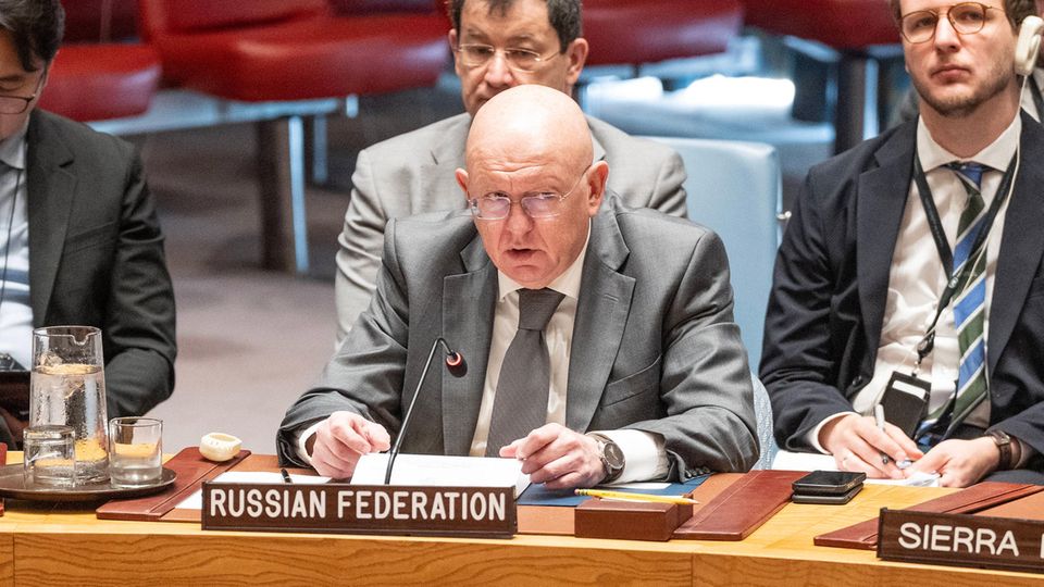 Eine Reform der UN soll den Sicherheitsrat verändern und das Finanzsystem zugunsten des Globalen Südens umgestalten. Kurz vor der Verabschiedung sorgt Russland jedoch für einen Eklat.