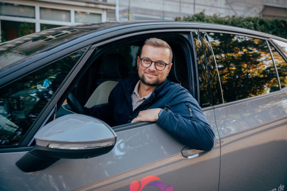 Pallaitvpfleger Meylahn im Auto Pallaitvpfleger Meylahn im Auto