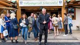 Oktoberfest Wiesn Schützenlisl Außen