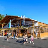 Oktoberfest Wiesn Schützen-Festzelt Außen