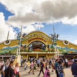 Oktoberfest Wiesn Ochsenbraterei Außen