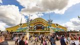 Oktoberfest Wiesn Ochsenbraterei Außen