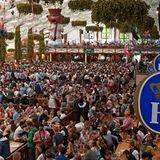 Oktoberfest Wiesn Hofbräu-Festzelt Innen