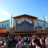 Oktoberfest Wiesn Hacker-Festzelt Außen