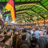 Oktoberfest Wiesn Augustiner Festhalle Innen