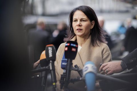Annalena Baerbock bei Pressekonferenz in New York City.