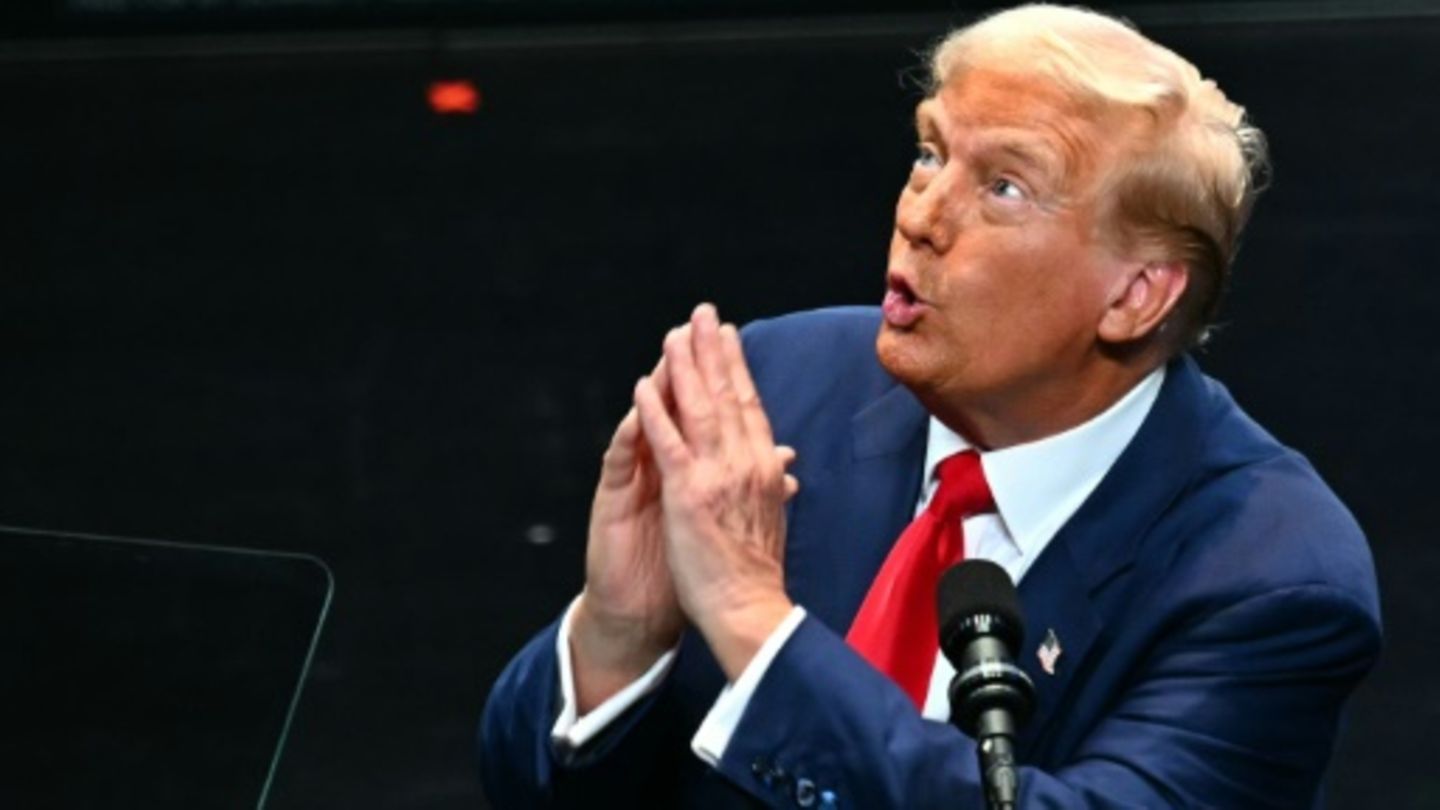 Donald Trump bei Wahlkampfauftritt am Dienstag in Savannah