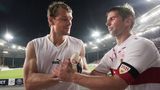 Jens Lehmann und Thomas Hitzlsperger nach einem Spiel