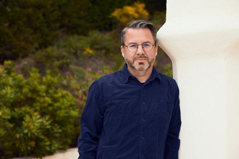 Schizophrenie: Cordt Winkler blickt in die Kamera