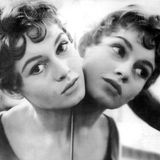 Brigitte Bardot war eine Freibeuterin der Liebe. Sie verliebte sich schnell und heftig. Und sie nahm sich, wen sie wollte. Zuvor hätte man so eine Lebefrau verachtet, doch B. B. wurde für ihr ungestümes Leben bewundert