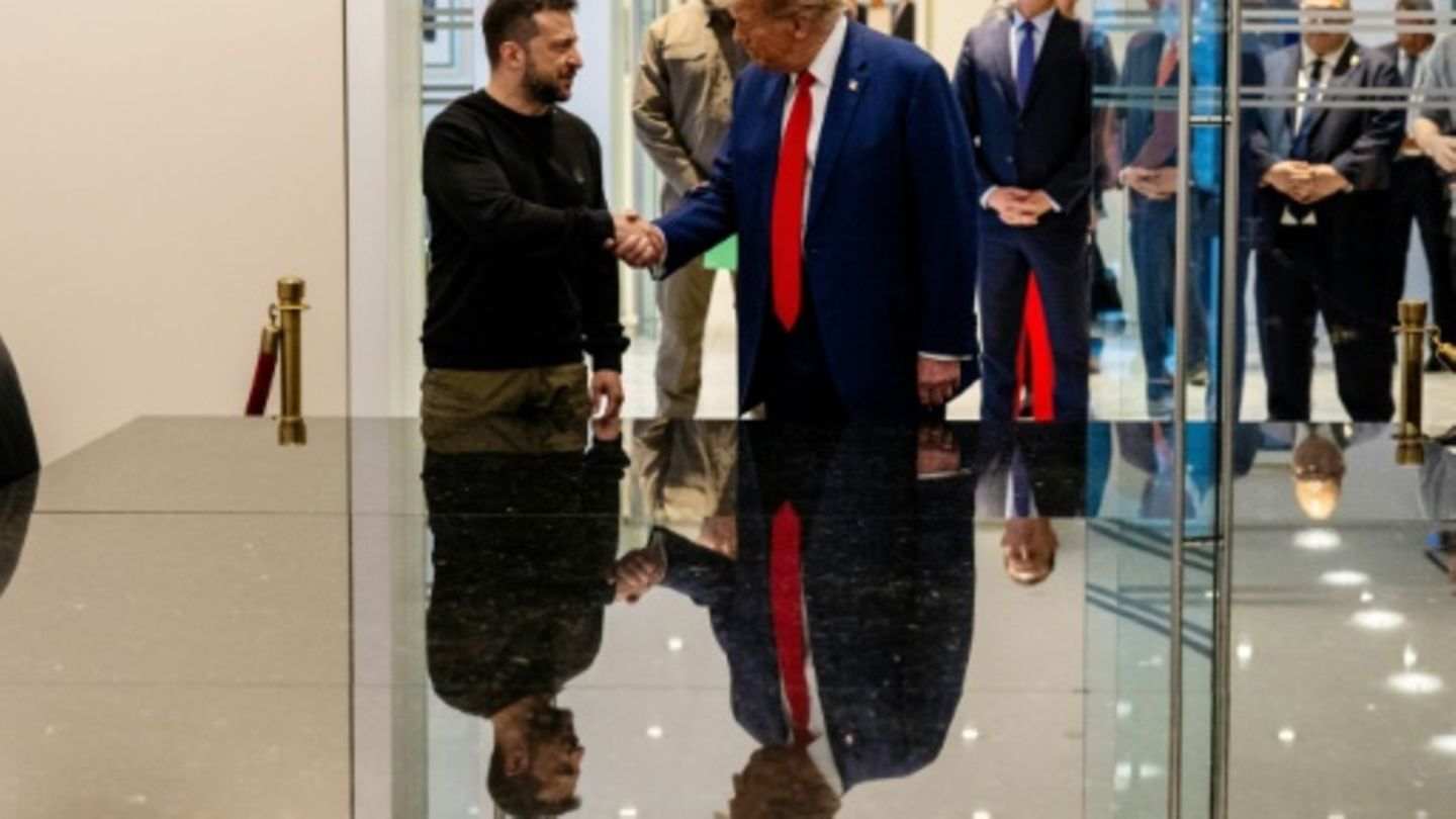 Der ukrainische Präsident Selenskyj und der republikanische Präsidentschaftskandidat Trump am Freitag in New York