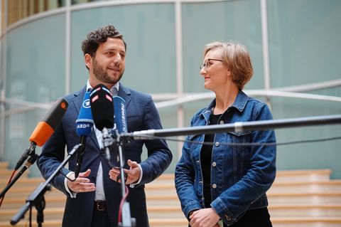 Die Grünen-Politiker Felix Banaszak und Franziska Brantner