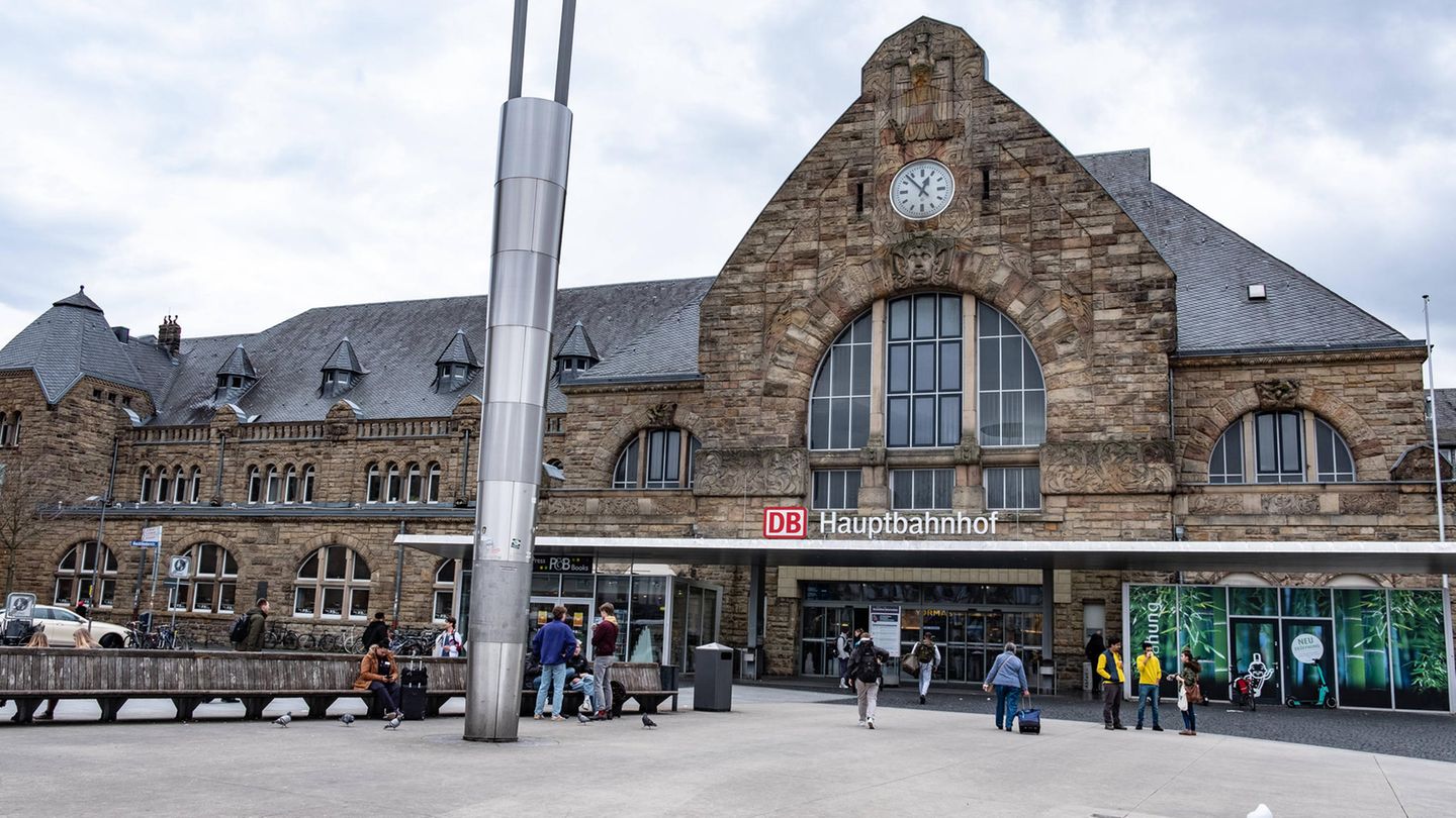 Hauptbahnhof Aachen