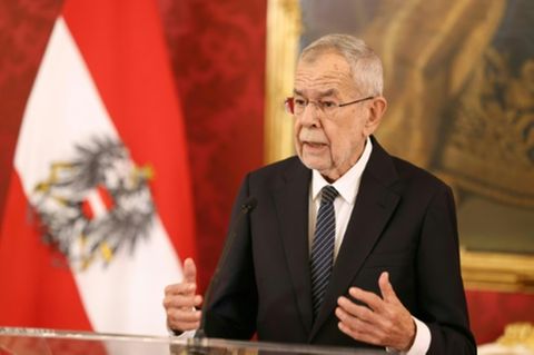 Alexander Van der Bellen
