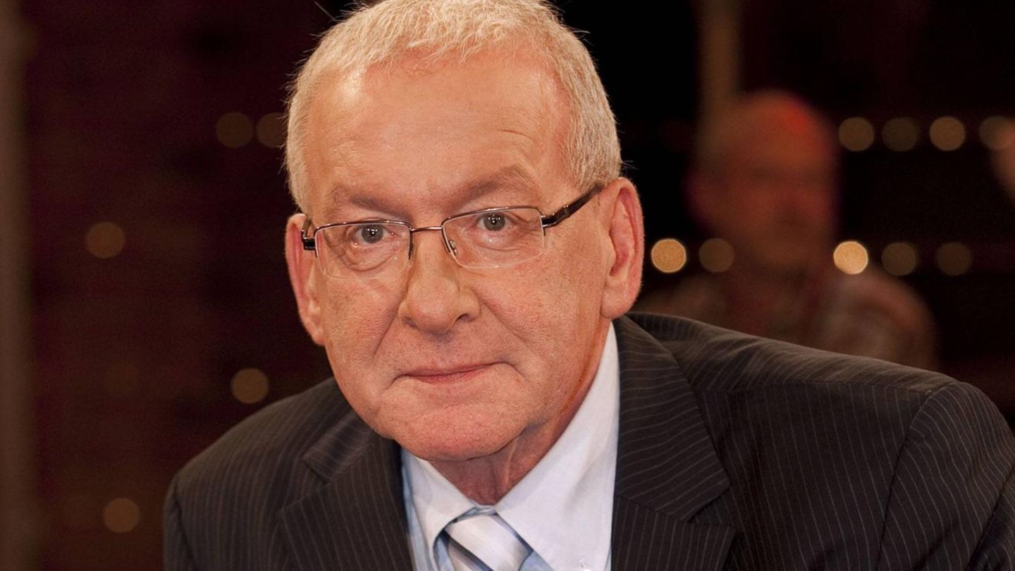 Peter Zwegat: debt advisor dies at the age of 74