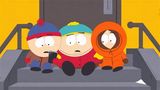 Kenny aus "South Park" (rechts): Niemand starb öfter  Der Tod erwartete Kenny McCormack am Ende jeder Folge: Monster fraßen ihn, Ozzy Osbourne biss ihm den Kopf ab, Dutzende Unfälle beendeten sein Leben. Und jedes Mal stimmten seine Kumpels aus "South Park" denselben Chor an: „Oh mein Gott, ihr Schweine! Sie haben Kenny getötet!“ Ein Gutes hatte die Sache: Zu Beginn der nächsten Folge lief Kenny wieder auf, als sei nichts geschehen – nur um 30 Minuten später wieder zu sterben.  Die Immerwiederauferstehung fand allerdings 2001 nach rund 80 Folgen ein Ende: Kenny erlitt den definitiven Tod durch Muskelerkrankung und wurde in den kommenden Folgen durch den neurotischen Schulfreund Butters ersetzt. Der Grund, so „South Park“-Miterfinder Matt Stone: "Ich habe von der Figur sooo die Nase voll …"   