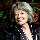 Die britische Schauspielerin starb am 27. September im Alter von 89 Jahren. Smith spielte zum Beispiel in den "Harry Potter"-Verfilmungen, der Serie "Downton Abbey" und in der Komödie "Sister Act – Eine himmlische Karriere" mit. Im Laufe ihrer Karriere gewann sie zwei Oscars – für ihre Darbietung in den Filmen "Die besten Jahre der Miss Jean Brodie" und "Das verrückte California-Hotel"