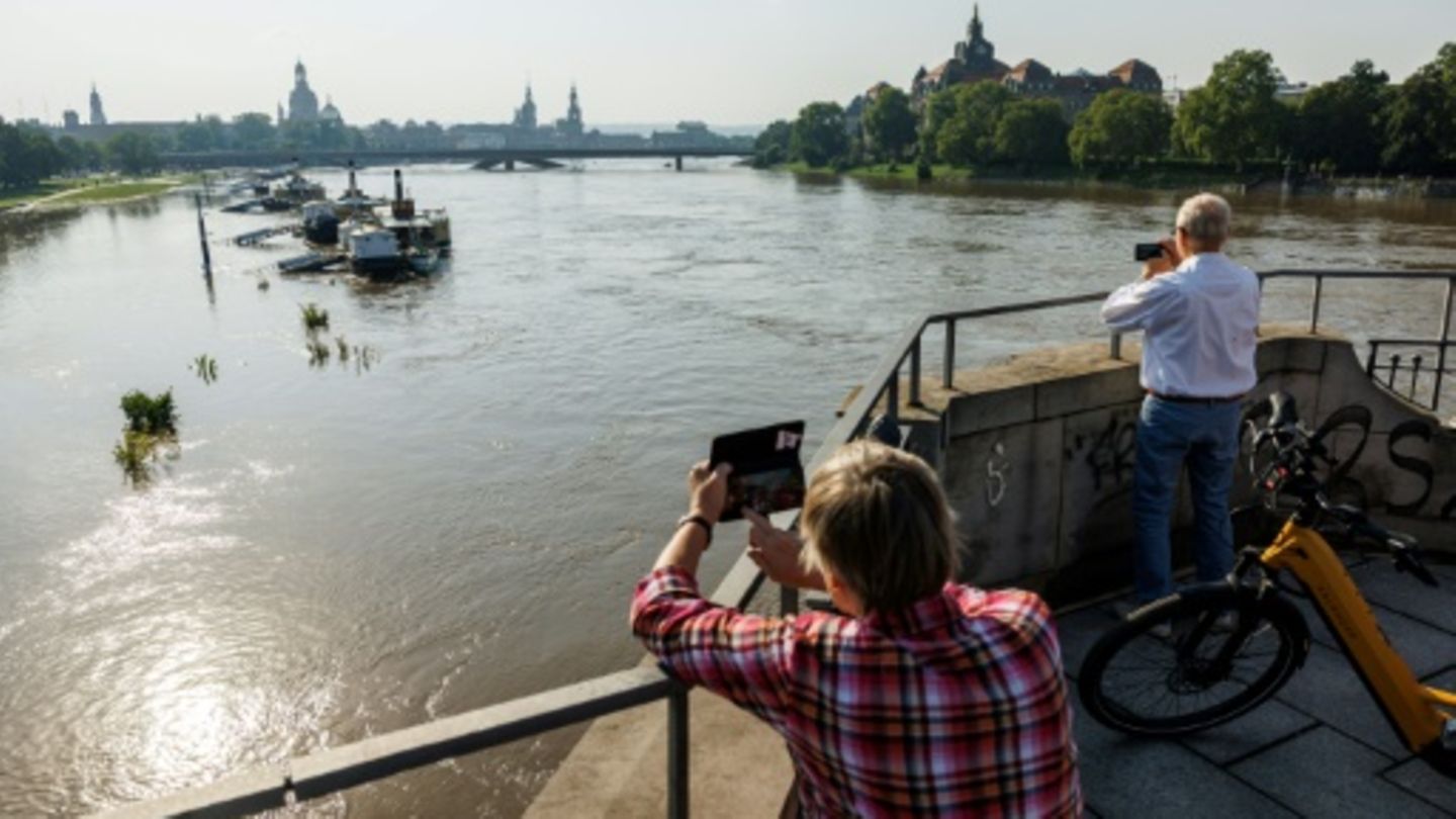Elbhochwasser in Dresden