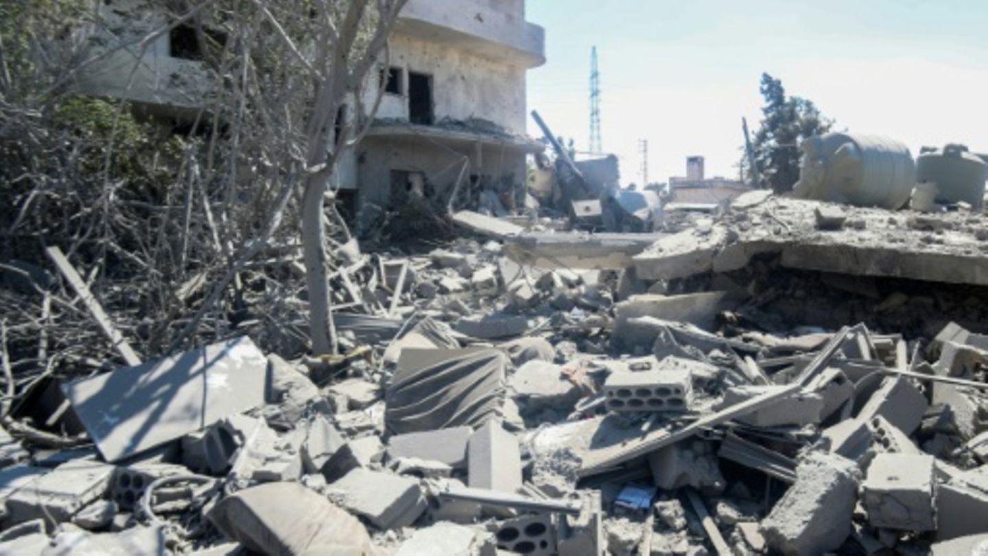 Zerstörung nach israelischem Luftangriff in Baalbek