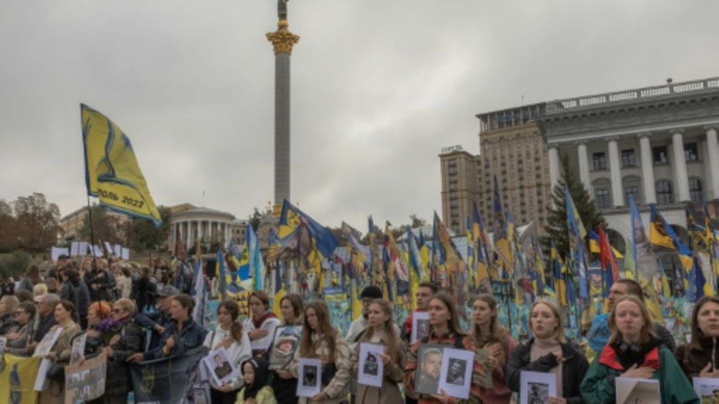 Ukrainische Behörden melden sechs Tote bei russischem Angriff auf Cherson