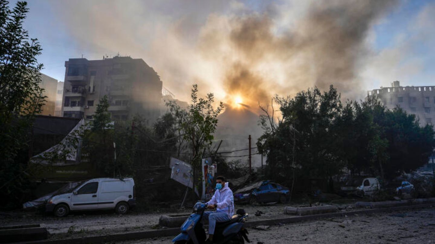 Israel carries out further attacks in Lebanon – Houthis attack Tel Aviv